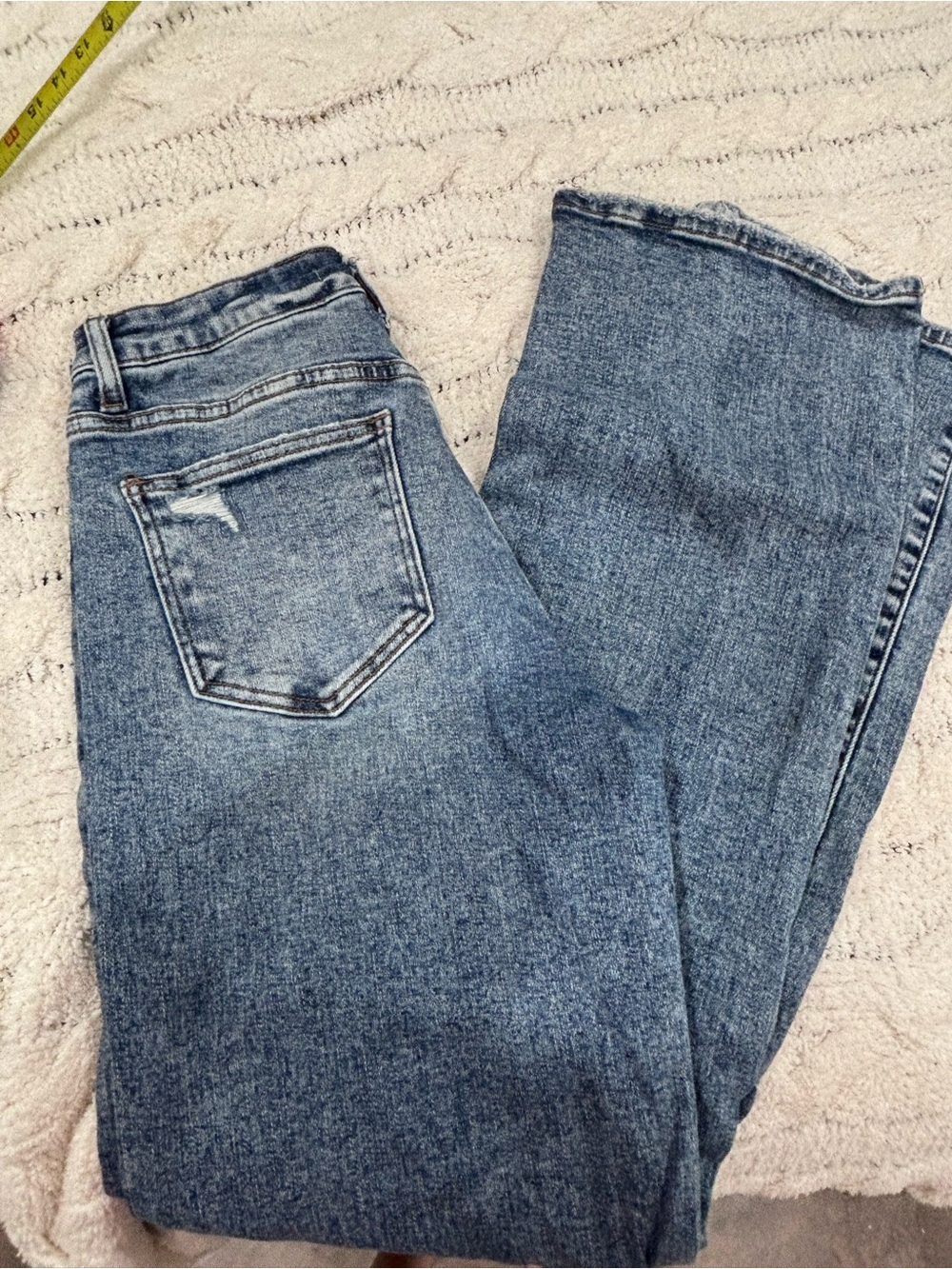 Buckle Women's Light Blue Straight Leg Jeans